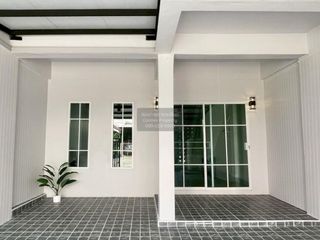 For sale 2 bedrooms townhouse in Thanyaburi, Pathum Thani