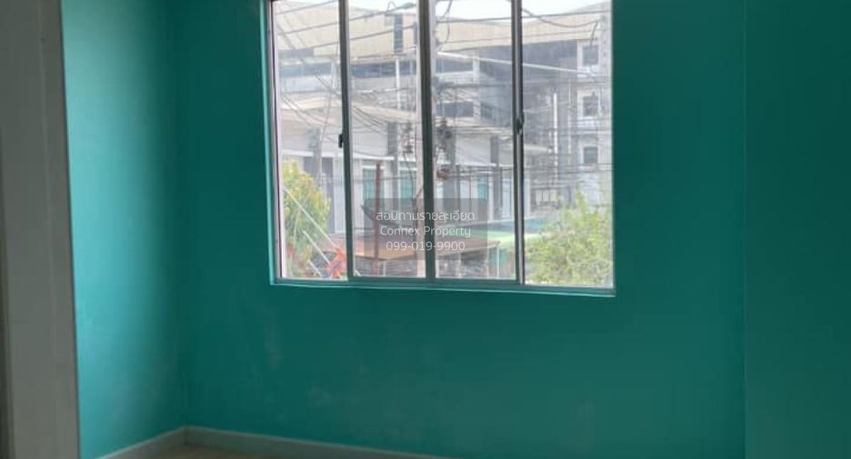 For sale 3 ベッドルーム townhouse in Krathum Baen, Samut Sakhon