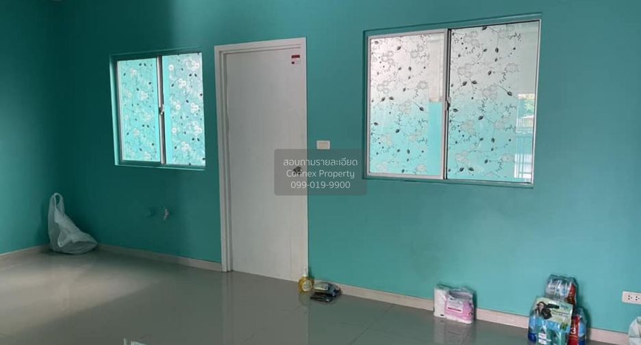 For sale 3 ベッドルーム townhouse in Krathum Baen, Samut Sakhon