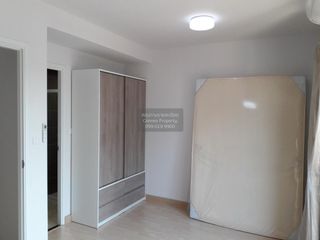 Casa adosada en venta de 3 habitaciones en Phasi Charoen, Bangkok