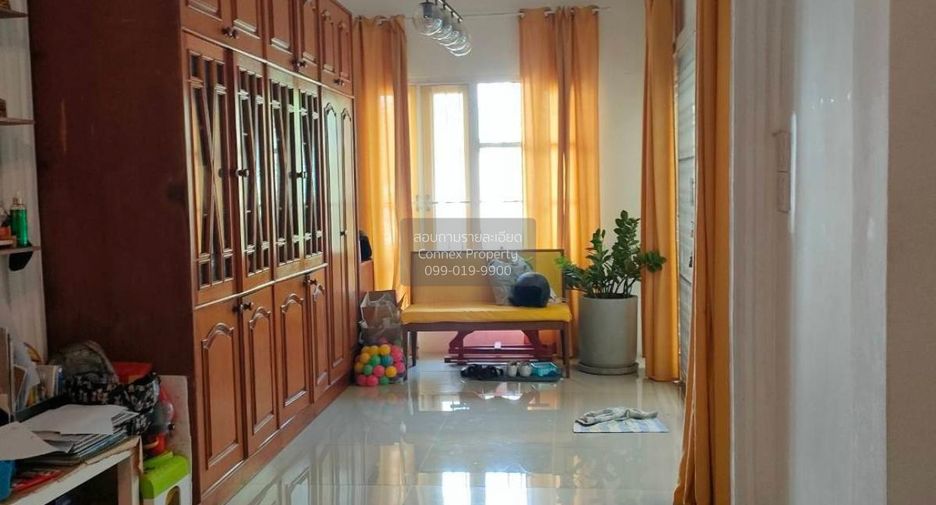 For sale 2 bedrooms townhouse in Mueang Nonthaburi, Nonthaburi