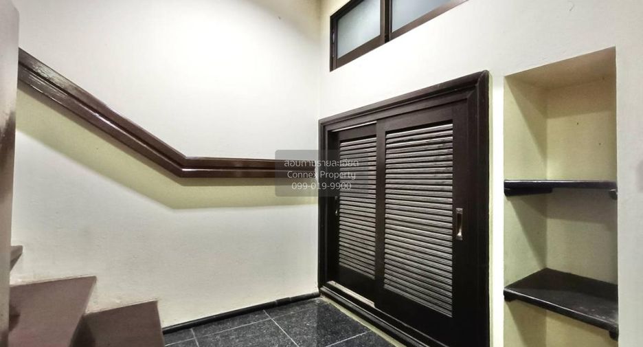 À vendre 3 chambres maison à Wang Thonglang, Bangkok