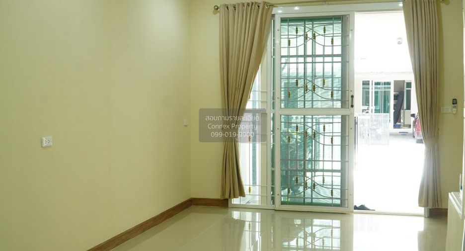 Reihenhaus zum Kauf mit 4 Zimmer in Lak Si, Bangkok