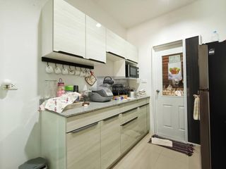 For sale 4 bedrooms townhouse in Mueang Samut Sakhon, Samut Sakhon