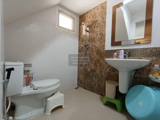 For sale 4 bedrooms townhouse in Mueang Samut Sakhon, Samut Sakhon