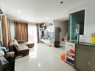 For sale 4 bedrooms townhouse in Mueang Samut Sakhon, Samut Sakhon