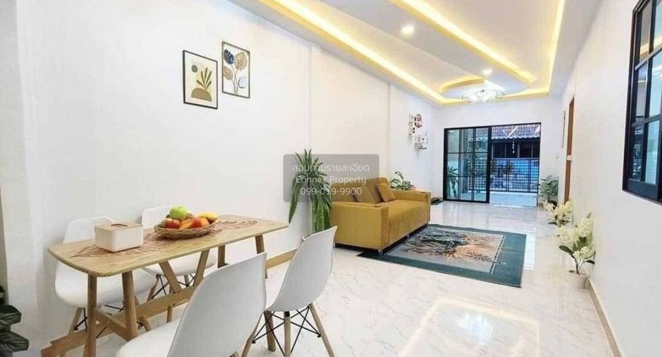 Reihenhaus zum Kauf mit 1 Zimmer in Khlong Sam Wa, Bangkok