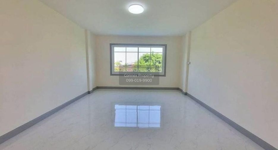 For sale 2 bedrooms townhouse in Bang Bua Thong, Nonthaburi