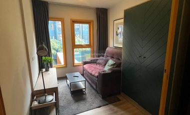 For sale 1 bed condo in Khlong Toei, Bangkok