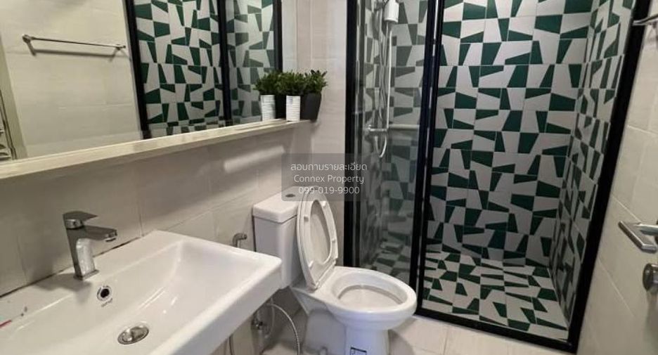 For sale 1 Beds condo in Khlong Toei, Bangkok