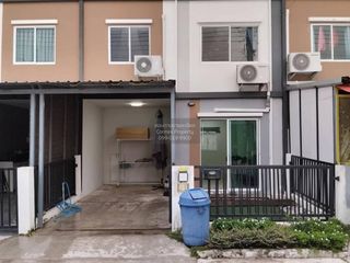 For sale 3 bedrooms townhouse in Bang Sao Thong, Samut Prakan