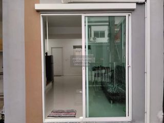 For sale 3 bedrooms townhouse in Bang Sao Thong, Samut Prakan