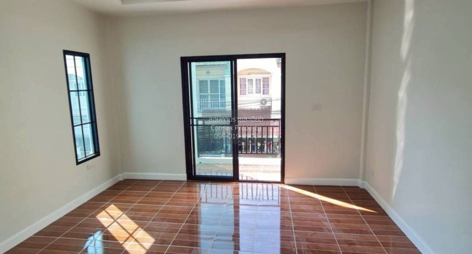 For sale 2 bedrooms townhouse in Bang Kruai, Nonthaburi