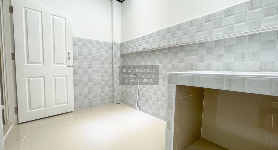For sale 3 bedrooms townhouse in Bang Kruai, Nonthaburi