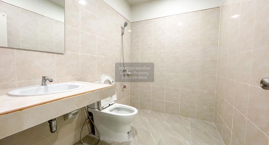 For sale 3 bedrooms townhouse in Bang Kruai, Nonthaburi