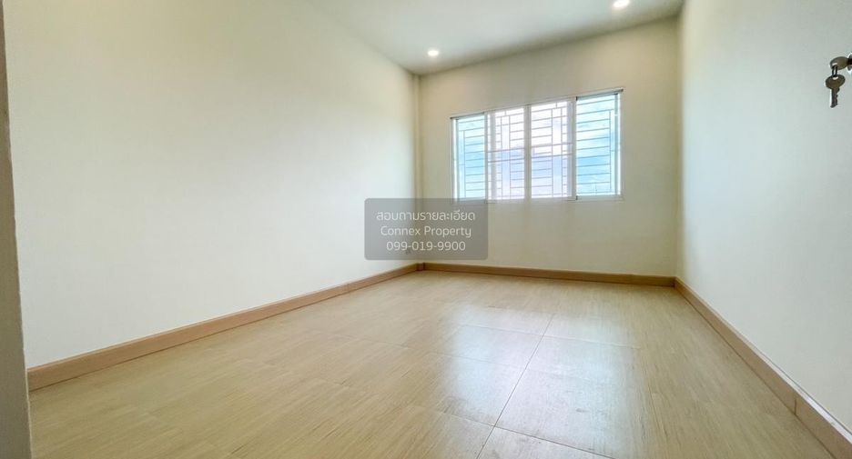 For sale 3 bedrooms townhouse in Bang Kruai, Nonthaburi