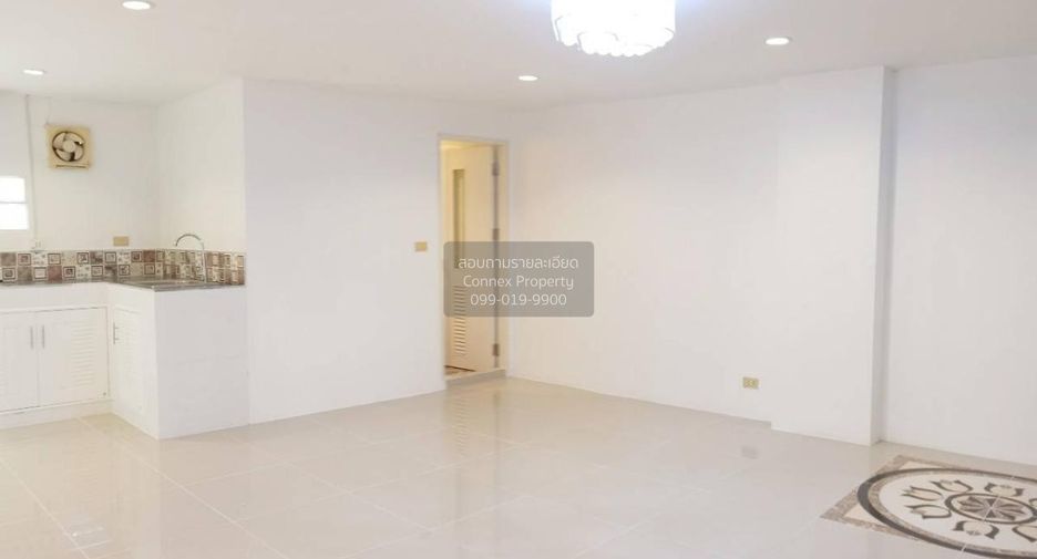 For sale 2 bedrooms condo in Bang Na, Bangkok