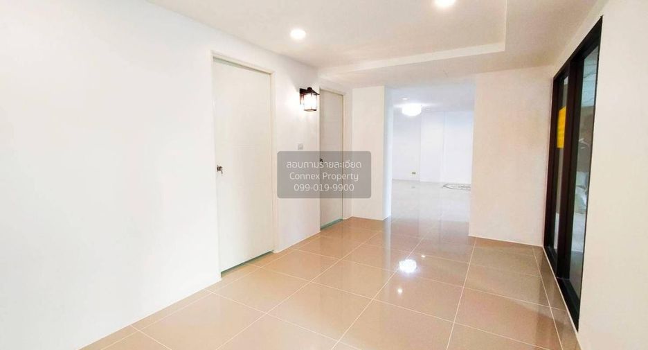 For sale 2 bedrooms condo in Bang Na, Bangkok