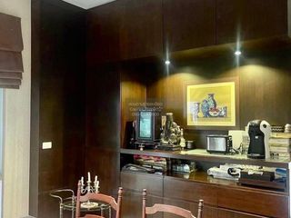 Casa en venta de 3 habitaciones en Phra Khanong, Bangkok
