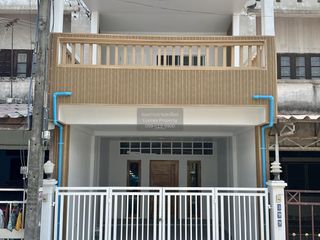 For sale 3 bedrooms townhouse in Thanyaburi, Pathum Thani