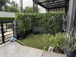 Продажа 3 спальни таунхаус в Сапхан Сунг, Бангкок