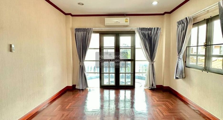 For sale 4 bedrooms house in Bang Bua Thong, Nonthaburi