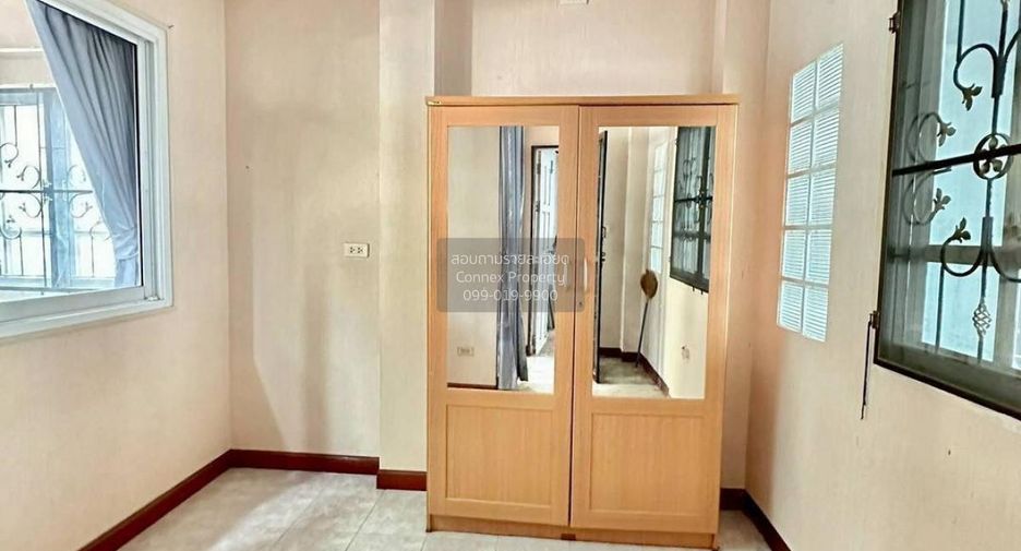 For sale 4 bedrooms house in Bang Bua Thong, Nonthaburi