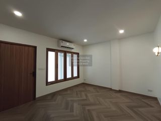 For sale 3 bedrooms townhouse in Pak Kret, Nonthaburi