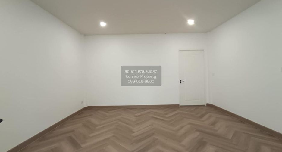 For sale 3 bedrooms townhouse in Pak Kret, Nonthaburi