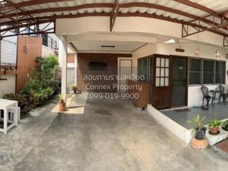 For sale 5 bedrooms house in Mueang Nonthaburi, Nonthaburi