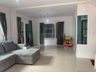 À vendre 3 chambres maison à Phra Pradaeng, Samut Prakan
