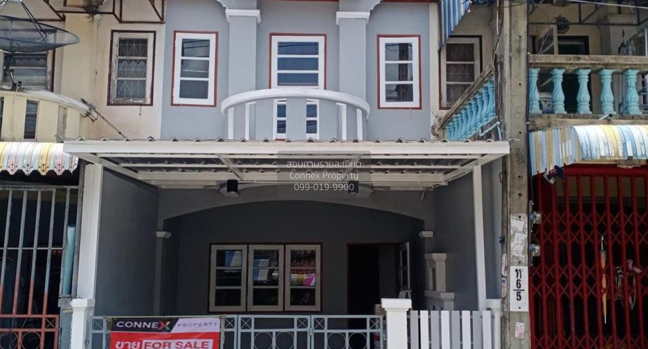 For sale 3 bedrooms townhouse in Nong Khaem, Bangkok