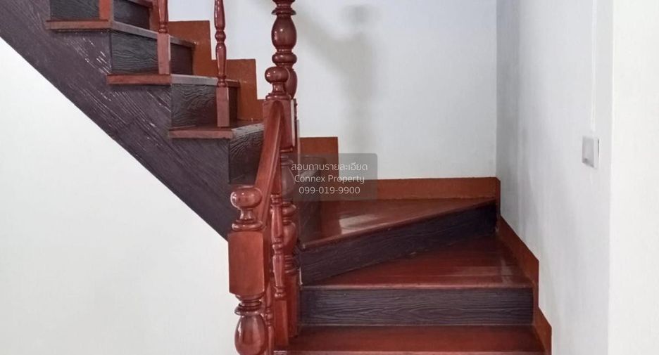 For sale 3 bedrooms townhouse in Nong Khaem, Bangkok