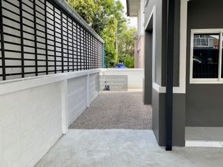 出售 4 卧室 独立屋 在 Mueang Samut Sakhon, Samut Sakhon