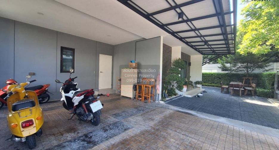 For sale 4 bedrooms house in Mueang Nonthaburi, Nonthaburi