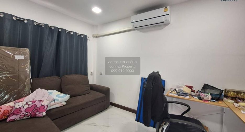 For sale 4 bedrooms house in Mueang Nonthaburi, Nonthaburi