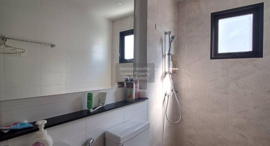 For sale 4 bedrooms house in Mueang Nonthaburi, Nonthaburi