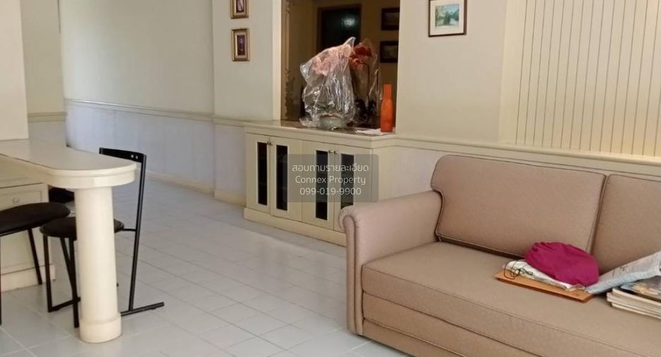 For sale 1 bed condo in Bang Kapi, Bangkok