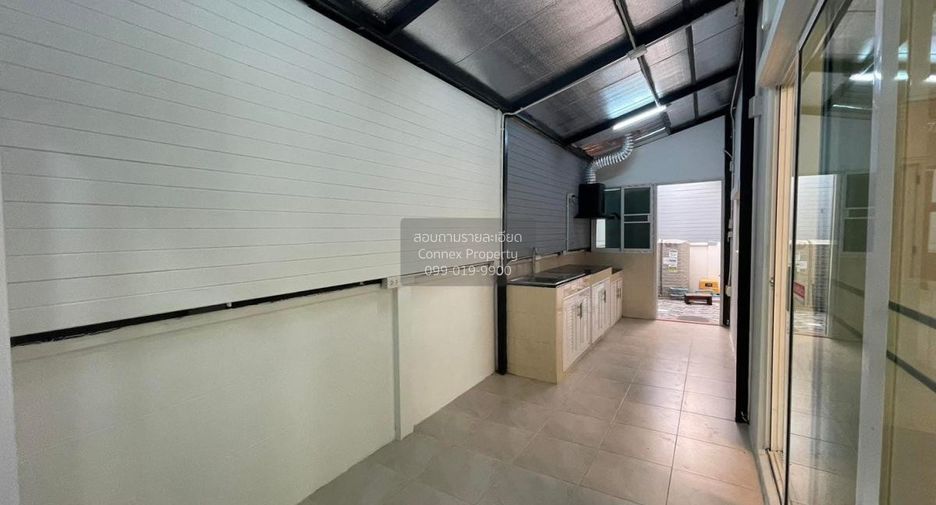 For sale 4 bedrooms house in Mueang Nonthaburi, Nonthaburi