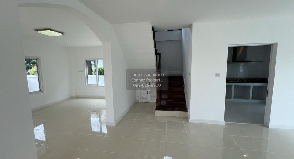 Casa en venta de 4 habitaciones en Mueang Pathum Thani, Pathum Thani