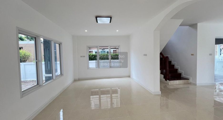 Casa en venta de 4 habitaciones en Mueang Pathum Thani, Pathum Thani