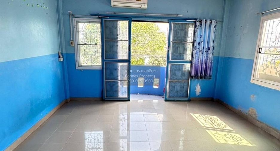 For sale 2 bedrooms townhouse in Sai Noi, Nonthaburi
