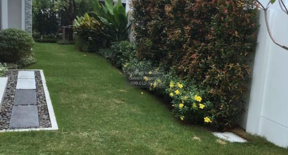 For sale 4 bedrooms house in Mueang Nonthaburi, Nonthaburi
