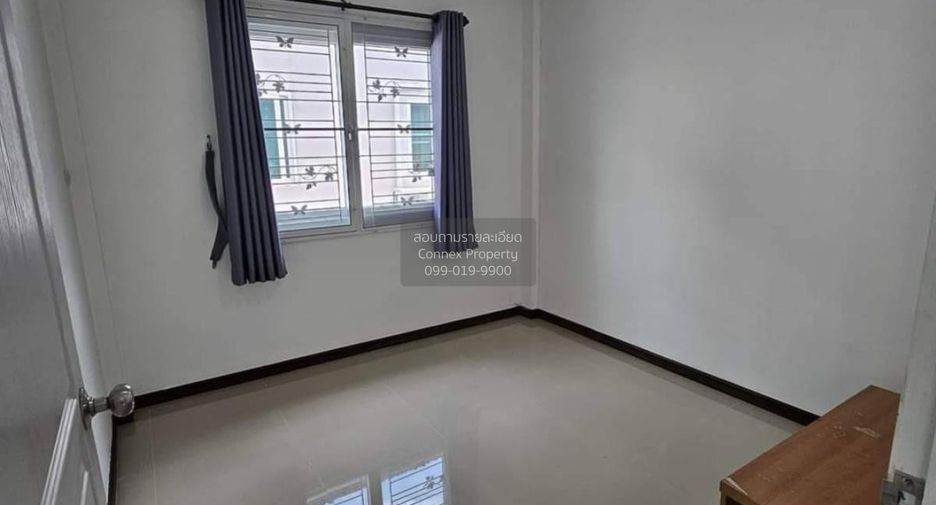 For sale 4 bedrooms townhouse in Thanyaburi, Pathum Thani