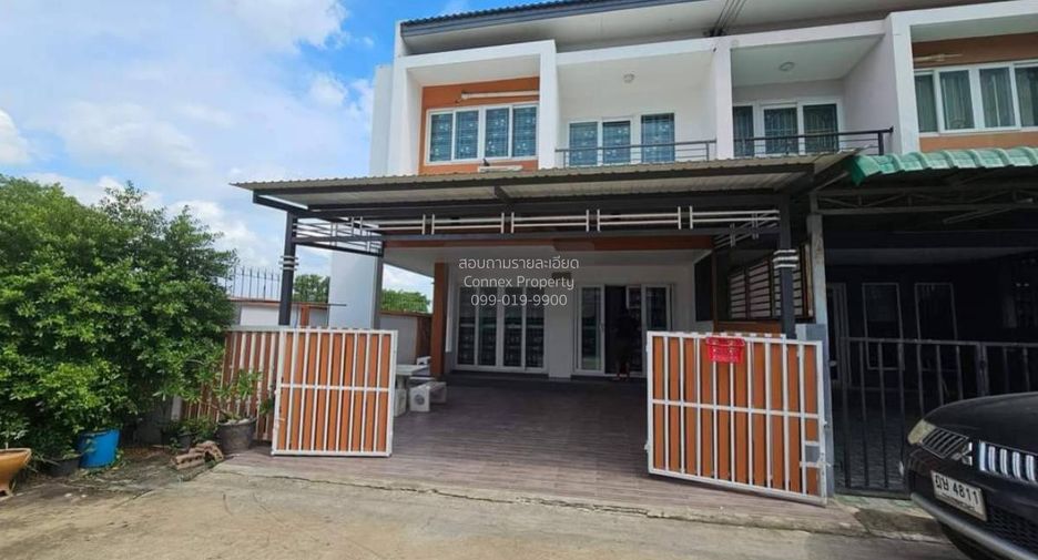 For sale 4 bedrooms townhouse in Thanyaburi, Pathum Thani