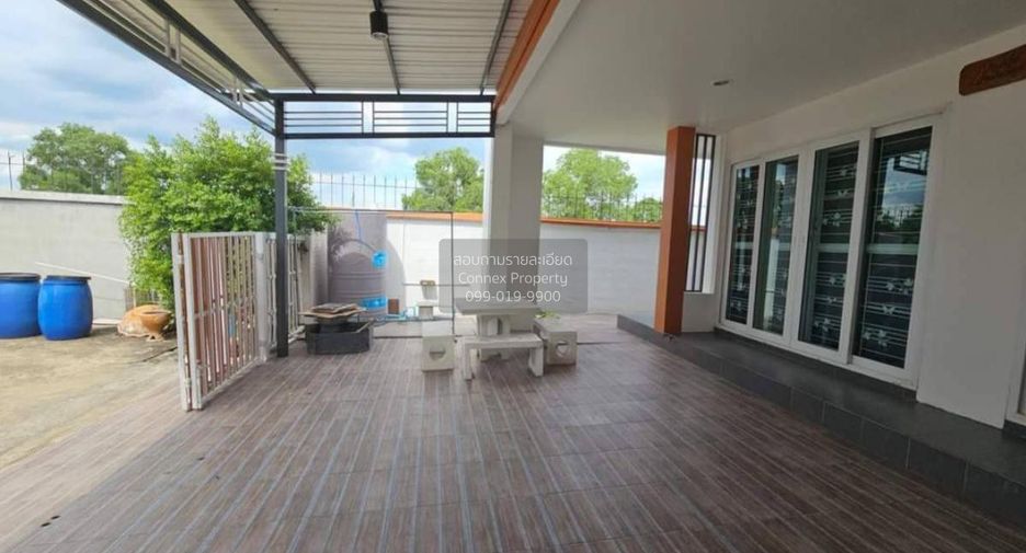 For sale 4 bedrooms townhouse in Thanyaburi, Pathum Thani