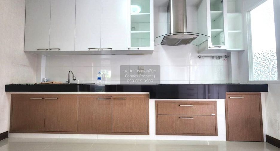 Продажа 4 спальни дом в Банг Кхае, Бангкок