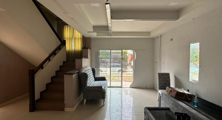 Casa en venta de 3 habitaciones en Lam Luk Ka, Pathum Thani