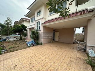 Casa en venta de 3 habitaciones en Lam Luk Ka, Pathum Thani