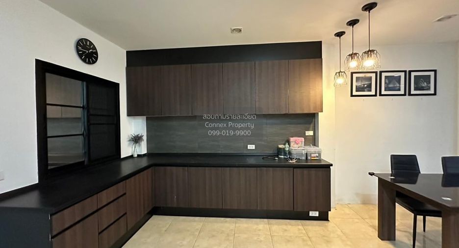 Casa en venta de 4 habitaciones en Mueang Pathum Thani, Pathum Thani